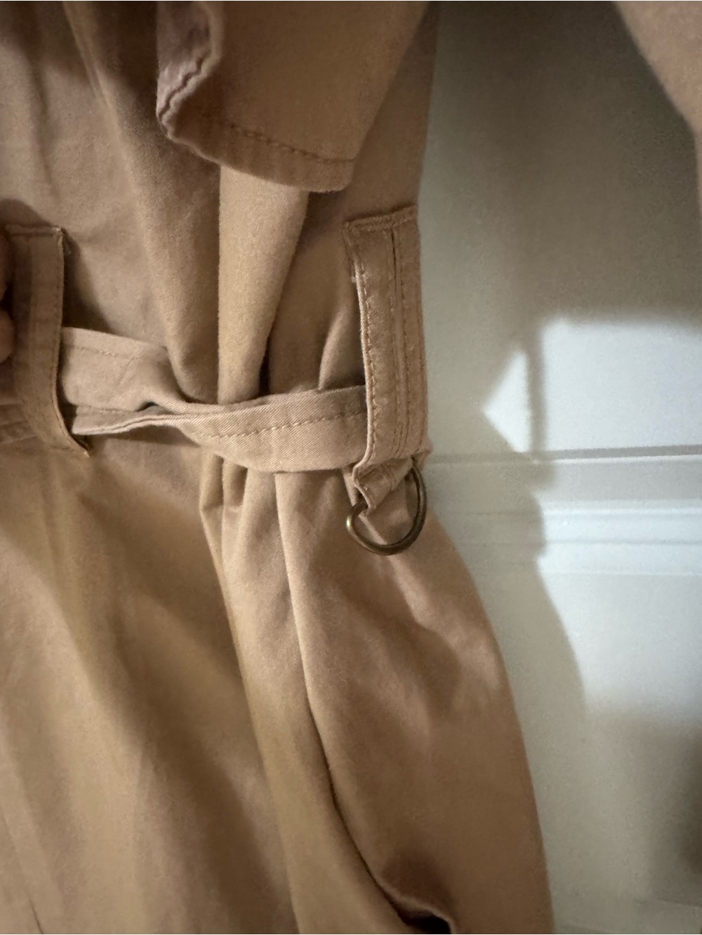 Banana Republic Women’s Beige Trench Coat Long Belted Lined Button Front L - Picture 5 of 7